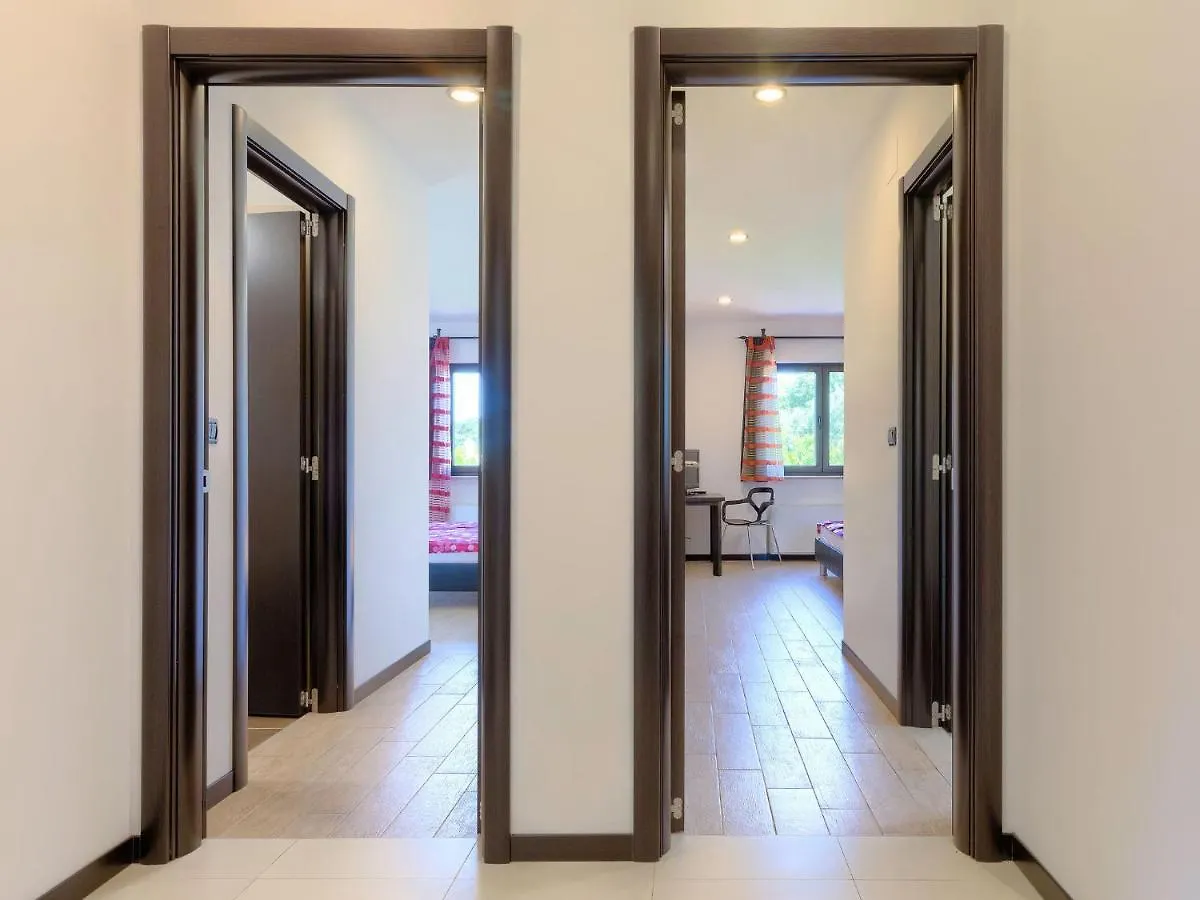 Holiday Home Andrea - Pul463 By Interhome Sisan